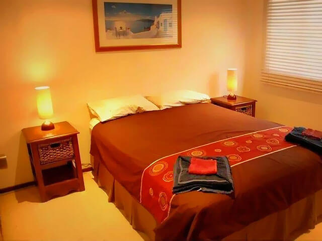 wildsights beach units inside the room queen bed